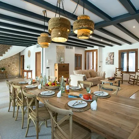 Owl Alvarez - Luxury Retreat In The Old Town Villa Pollença