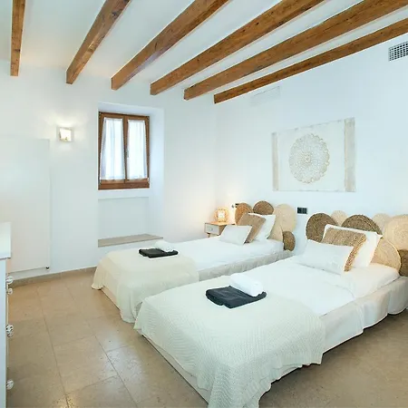 Villa Owl Alvarez - Luxury Retreat In The Old Town Pollença