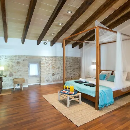 Owl Alvarez - Luxury Retreat In The Old Town *